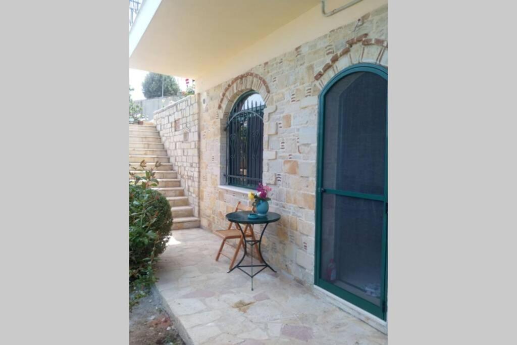 Villa Roses-Mourteri Exteriér fotografie