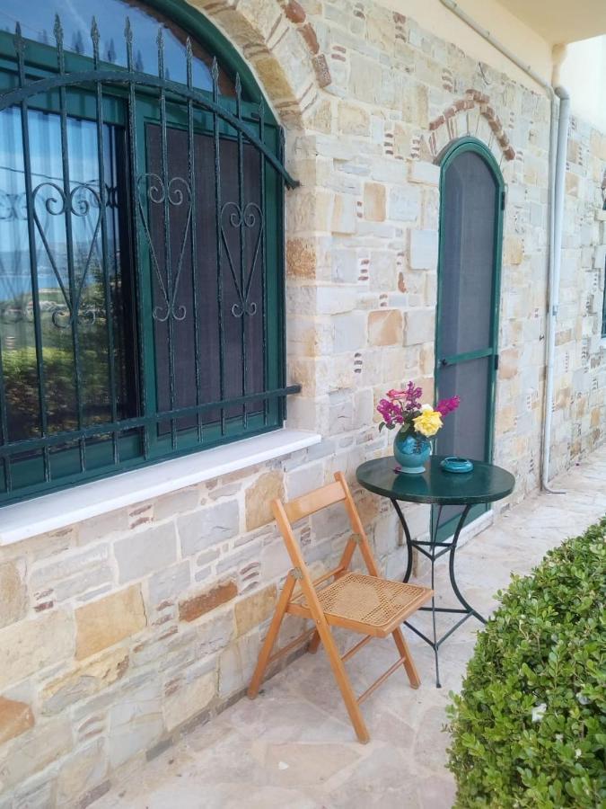 Villa Roses-Mourteri Exteriér fotografie